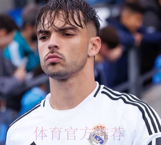 阿韦罗亚:阿扎尔状态非常猛 需给阿森西奥时间 阿韦罗亚:阿扎尔状态非常猛 需给阿森西奥时间